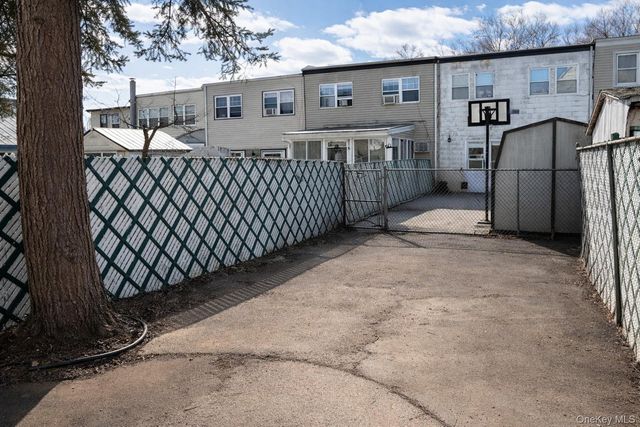 166 Halgren Crescent, Haverstraw, NY 10927