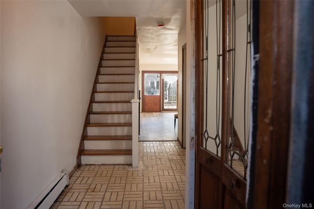 166 Halgren Crescent, Haverstraw, NY 10927