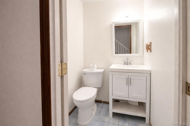 166 Halgren Crescent, Haverstraw, NY 10927