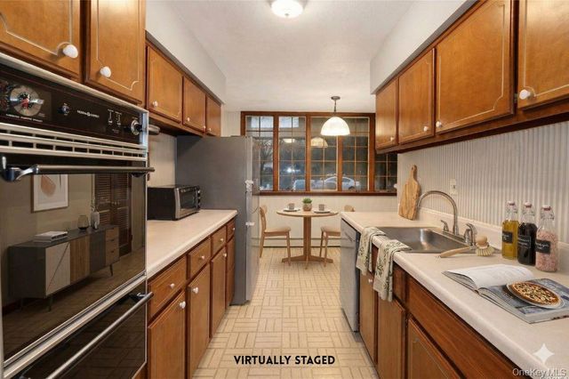 166 Halgren Crescent, Haverstraw, NY 10927