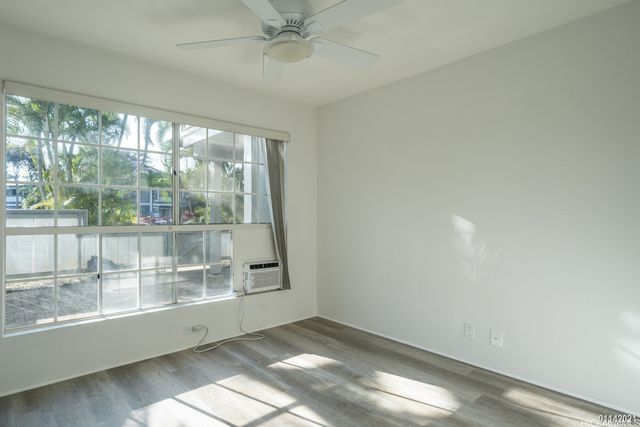 239 Mananai Place E, Honolulu, HI 96818