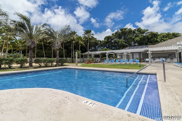 239 Mananai Place E, Honolulu, HI 96818