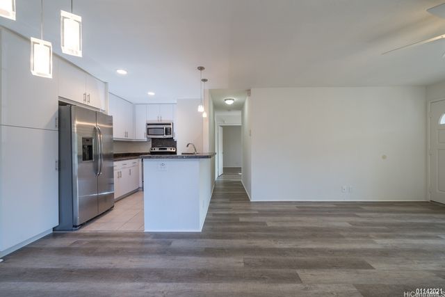 239 Mananai Place E, Honolulu, HI 96818