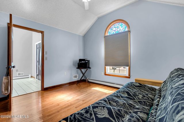 402 Atlantic City Court, Lanoka Harbor, NJ 08734
