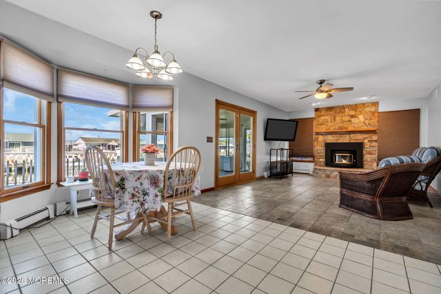 402 Atlantic City Court, Lanoka Harbor, NJ 08734