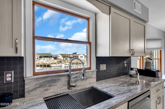 402 Atlantic City Court, Lanoka Harbor, NJ 08734