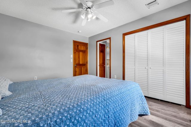 402 Atlantic City Court, Lanoka Harbor, NJ 08734