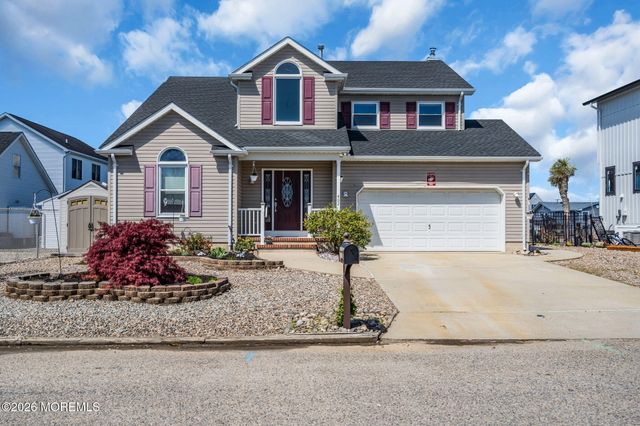 402 Atlantic City Court, Lanoka Harbor, NJ 08734
