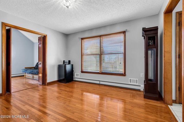 402 Atlantic City Court, Lanoka Harbor, NJ 08734