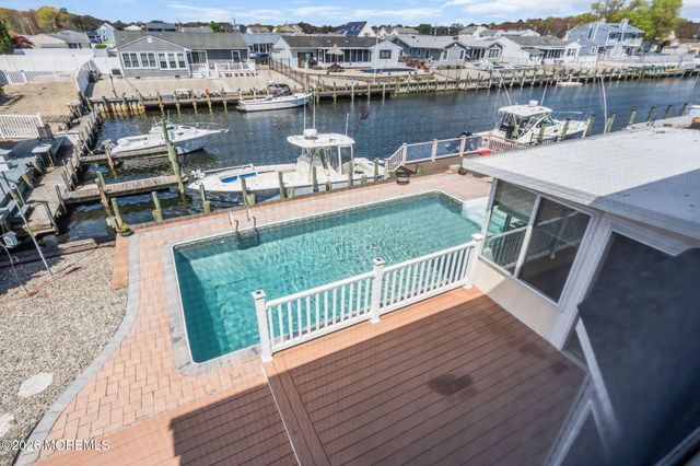 402 Atlantic City Court, Lanoka Harbor, NJ 08734