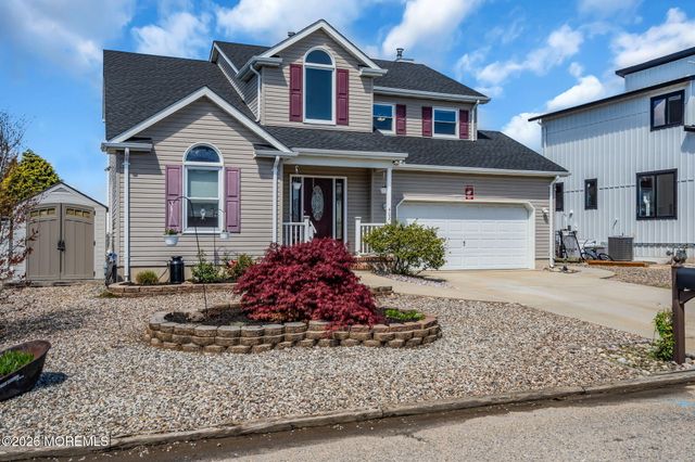 402 Atlantic City Court, Lanoka Harbor, NJ 08734