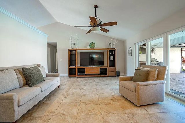 22373 Ensenada Way, Boca Raton, FL 33433