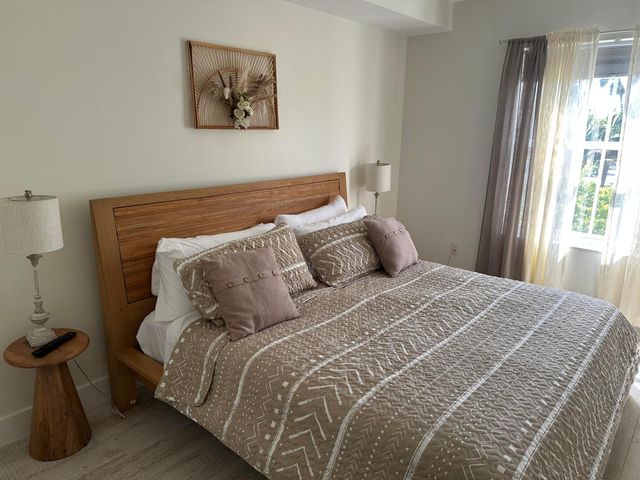 1302 Tuscany Way, Boynton Beach, FL 33435