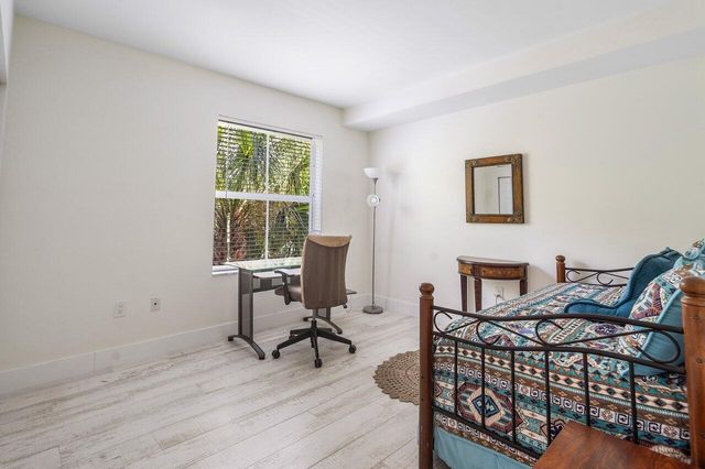 1302 Tuscany Way, Boynton Beach, FL 33435