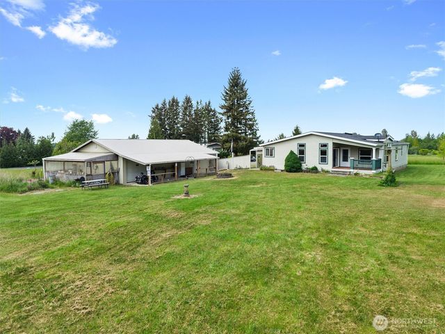 6896 Goodwin Rd, Everson, WA 98247