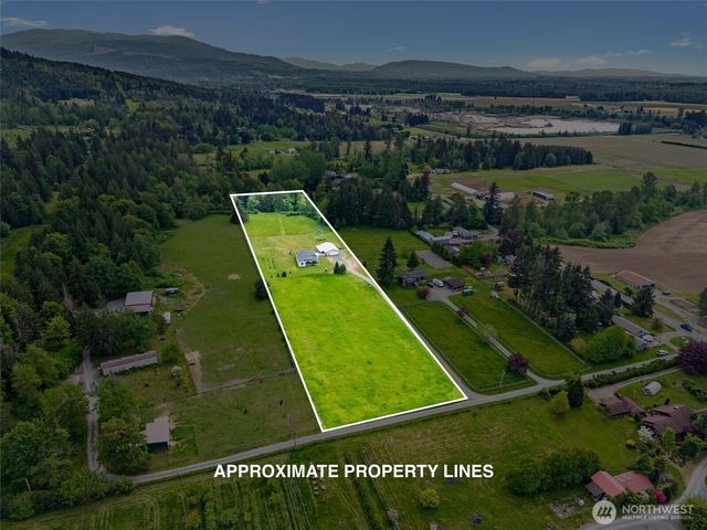6896 Goodwin Rd, Everson, WA 98247