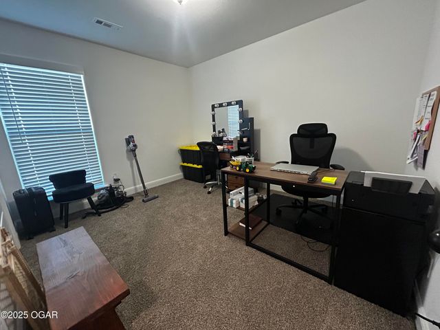 350 Swaden Lane, Webb City, MO 64870