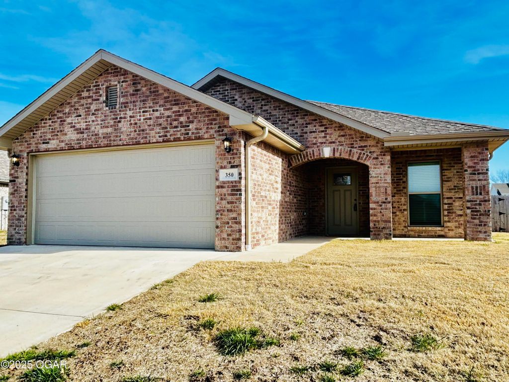 350 Swaden Lane, Webb City, MO 64870