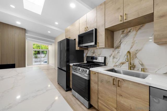 5410 Baja Dr, San Diego, CA 92115