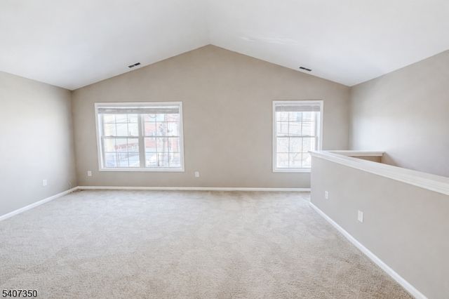 48 Holland St, Newark City, NJ 07103