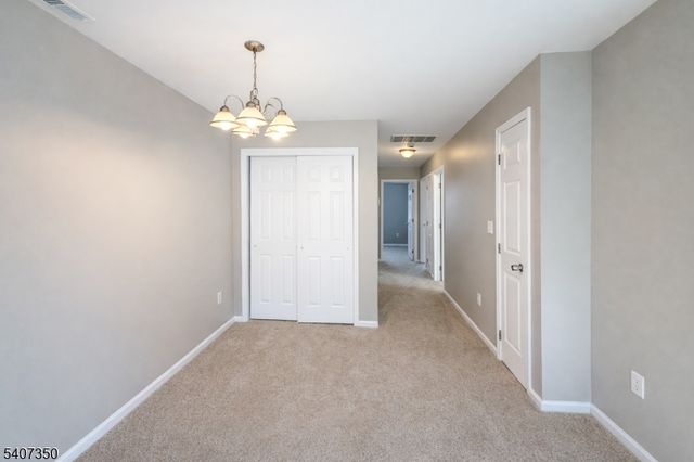 48 Holland St, Newark City, NJ 07103