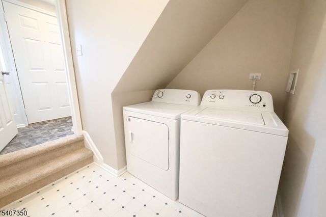 48 Holland St, Newark City, NJ 07103