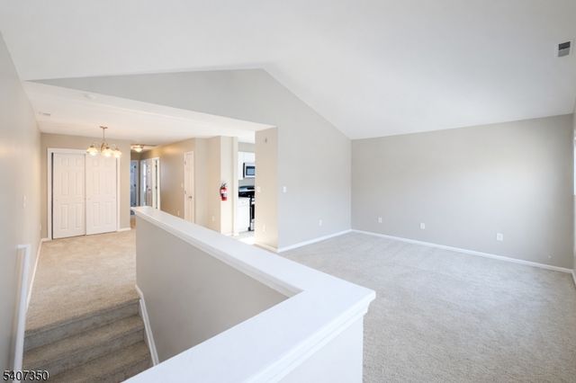 48 Holland St, Newark City, NJ 07103