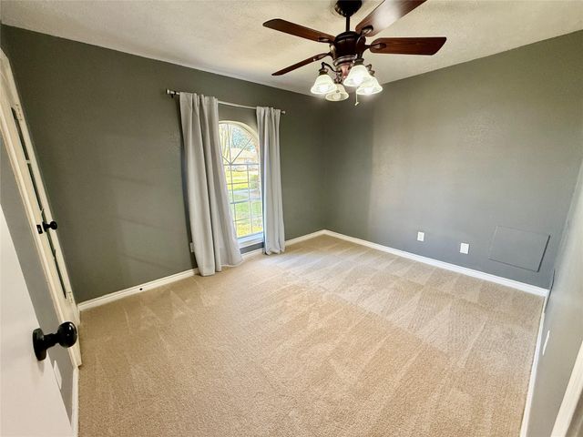 20407 Fox Haven Lane, Humble, TX 77338