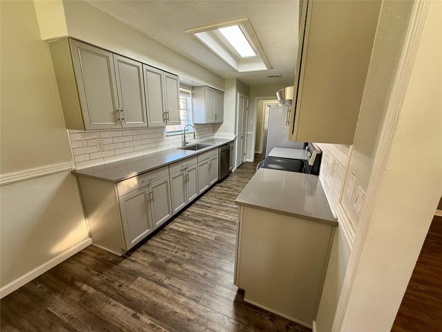 20407 Fox Haven Lane, Humble, TX 77338