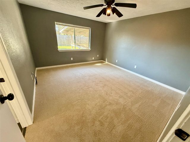 20407 Fox Haven Lane, Humble, TX 77338