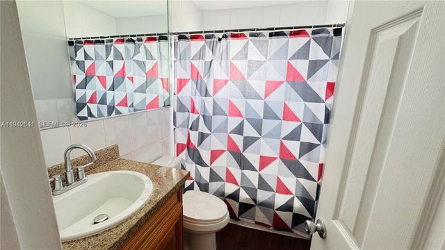 7226 SW 94th Pl F7, Miami, FL 33173