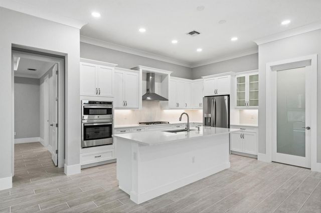 692 Ravens Landing Drive, Vero Beach, FL 32968