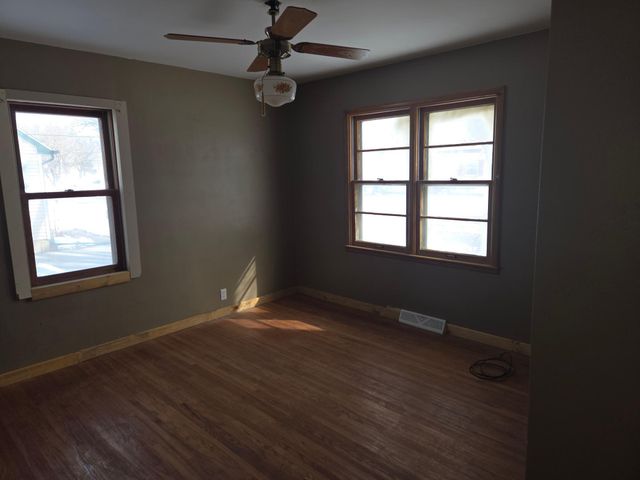 918 Plainview Lane, Albert Lea, MN 56007