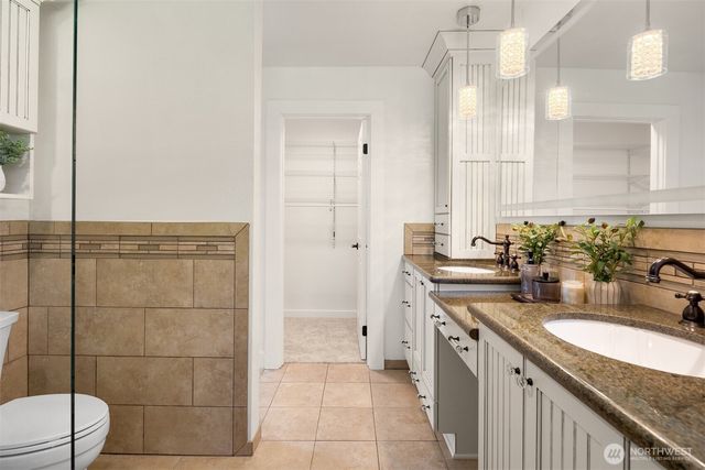 11916 SE 228th Place, Kent, WA 98031