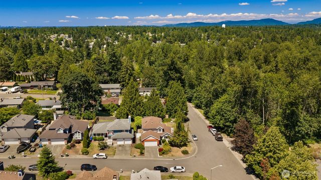 11916 SE 228th Place, Kent, WA 98031
