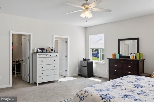 2103 BERWICK DR, Jeffersonton, VA 22724