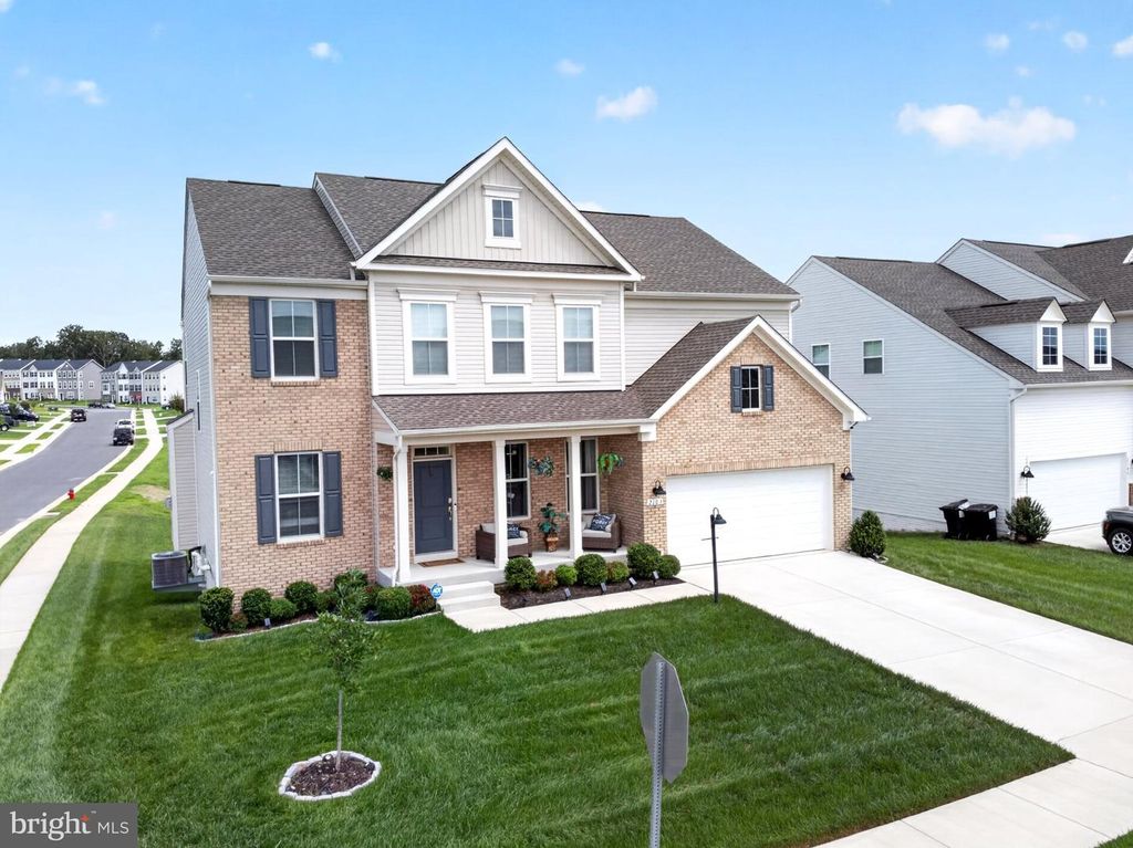 2103 BERWICK DR, Jeffersonton, VA 22724