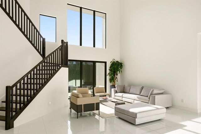 6990 NW 27TH Avenue, Boca Raton, FL 33496