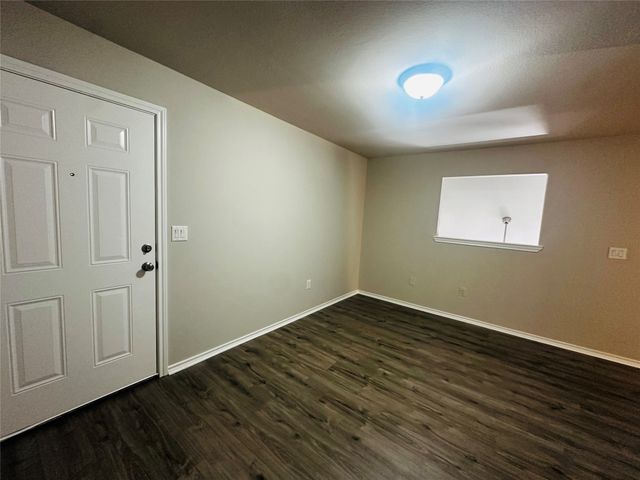 9837 Walnut Street S202, Dallas, TX 75243