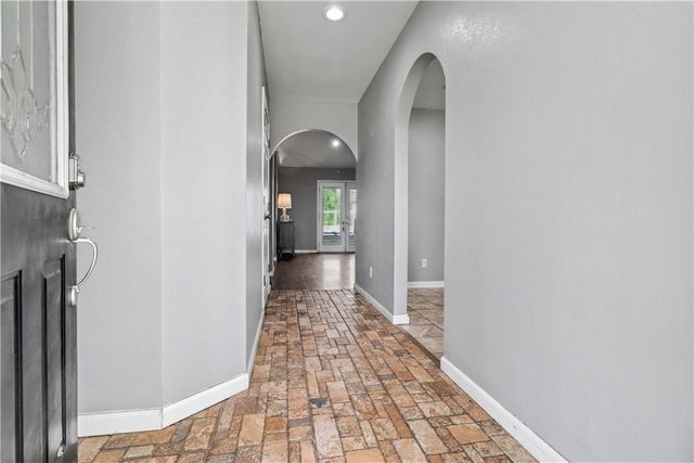 11745 Arabian Drive, Rogers, AR 72756