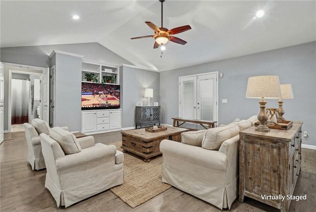 11745 Arabian Drive, Rogers, AR 72756