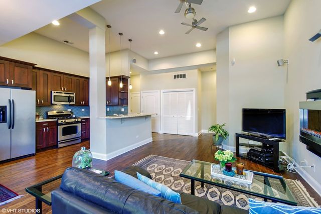 3025 N CALIFORNIA Avenue 1SW, Chicago, IL 60618