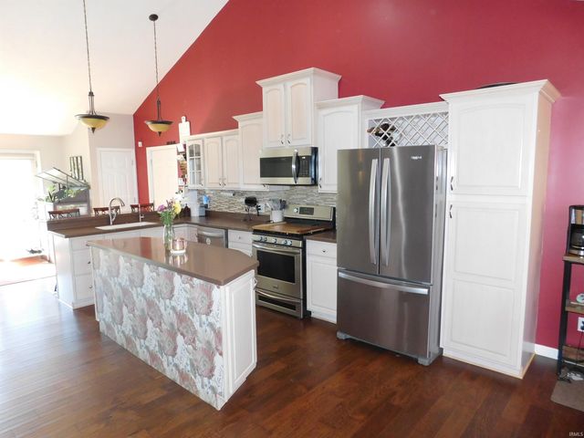 13233 Nutmeg Trail, Plymouth, IN 46563