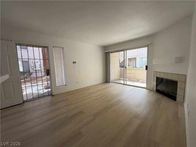 3125 Casey Drive 103, Las Vegas, NV 89120