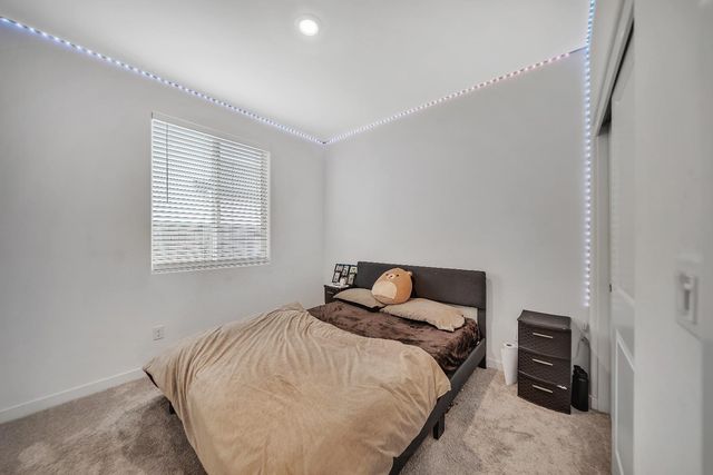 4806 Ariel St, Keyes, CA 95328