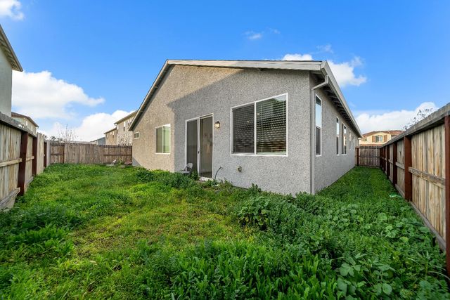 4806 Ariel St, Keyes, CA 95328
