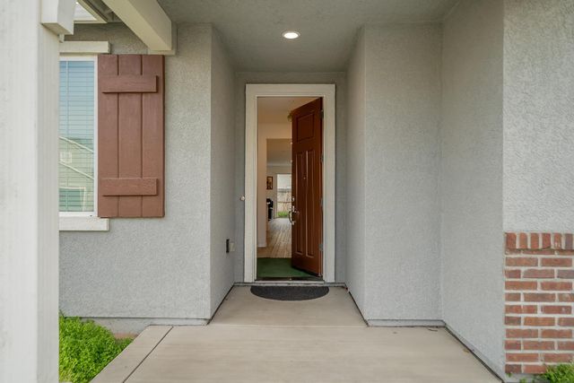 4806 Ariel St, Keyes, CA 95328