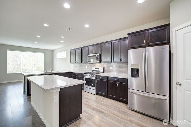 2520 176th Place NE, Marysville, WA 98271
