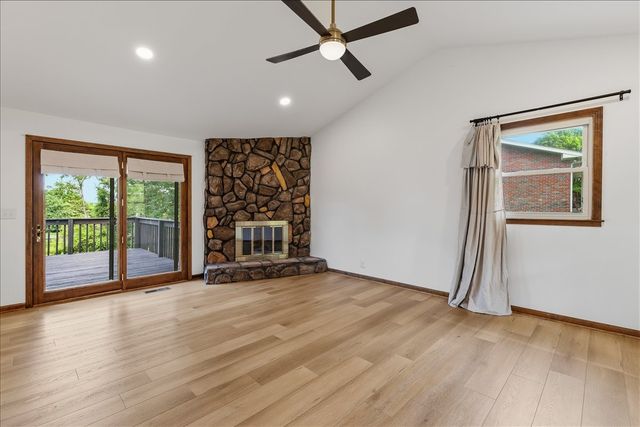 1105 Clearview Dr, Mount Juliet, TN 37122
