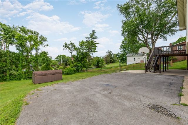 1105 Clearview Dr, Mount Juliet, TN 37122